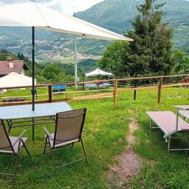 Glamping C Selva Tenda Ciliegio, hotel in Piano Porlezza