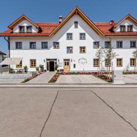 Schlöglhof, hotel u gradu Gilhing