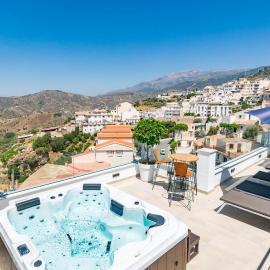 Modern apartment in Competa, hotel en Cómpeta