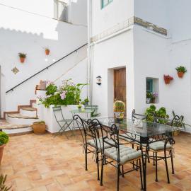 Casa Catalán, hotel in Carmona