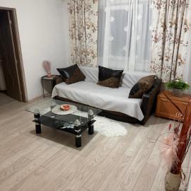 Apartament de inchiriat, hotel di Caransebeş
