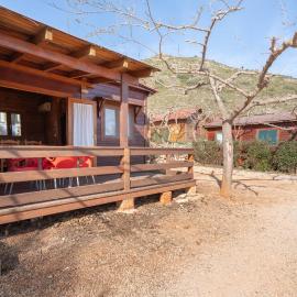 Falaguera Cabaña 2, hotel a Bárig