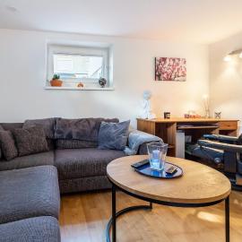Modernes Apartment am Deister, hotel u gradu Špringe