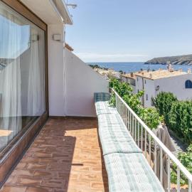 Designer House With Panoramic views