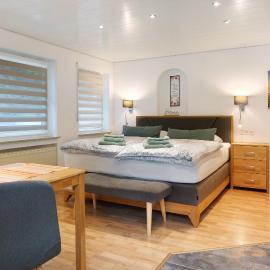 Gelis Ferienwohnung, khách sạn ở Ihringen