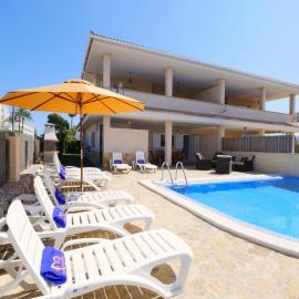 Villa Jerónimo