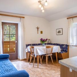 Stablerhof Apt Löwenzahn, hotelli kohteessa Cornedo all'Isarco