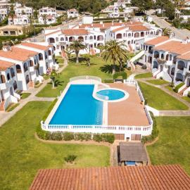 Girasol Garden Superior 2, hotel in Menorca
