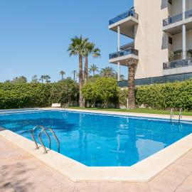 Boliche, hotel u gradu 'Benimagrell'