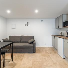 Canto Cigalo Duplex 12, Hotel in Robion en Luberon