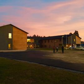 Evje Folkehøgskole, hotel v destinácii Evjemoen