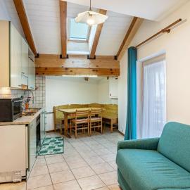 Appartamento Condominio Genziana, hotel a Monclassico