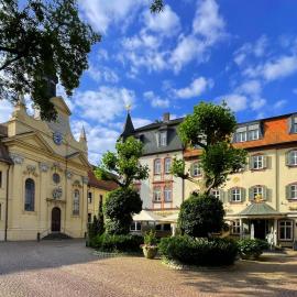RomanticHOTEL Goldener Karpfen - das kleine, feine Grandhotel direkt in der Altstadt, Hotel in Fulda