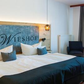 Der Wieshof, hotel v destinácii Riedlhütte