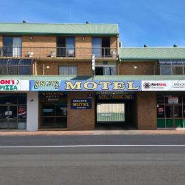 Sisleys Motel