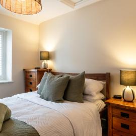 Beautiful One Bedroom Home in Glastonbury
