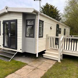 Sylvia's Sunrise Caravan Skegness Southview