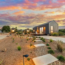 Three Ponds Estate, hotel sa Temora