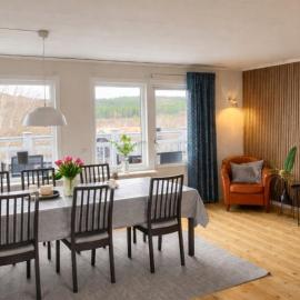 Views of Isaberg and fitting two families!, hotelli kohteessa Hestra