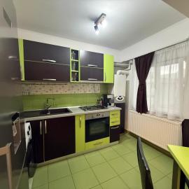 Green Paradise, hotel in Curtea de Argeş