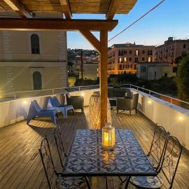 Casa con terrazza esclusiva vicino al mare Domus Neapolis Happy Holiday
