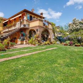 La Corte Delle Fole - Luni, Hotel in Luni