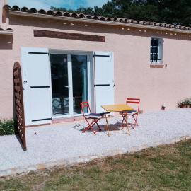 Les Margouillats, hotel i La Bastide