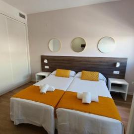 Iberflat Apartamentos Marynton, hotel i Benicarló