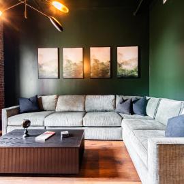 Hollyhock Suite 405