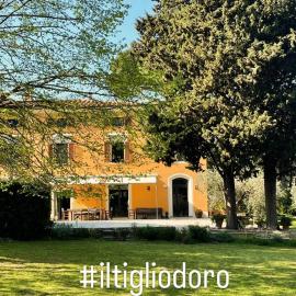 Il Tiglio d Oro, hotel v destinácii Crespina