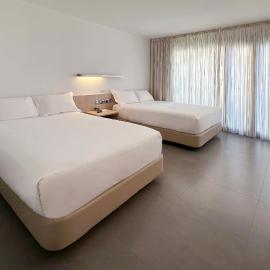 Hotel Acuazul, hotel a Peníscola