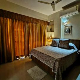 Cozy home stay with your loved ones, hotel a Vadodara