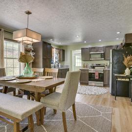 Laurelville Home w/ Hot Tub & Fire Pit