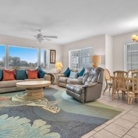 #7 Ocean Court by Oak Island Accommodations, hotel a Caswell Beach