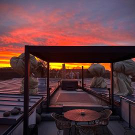 Private Spa Loft, hotel in Roding