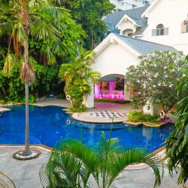 Pooh Beach Resort & Spa