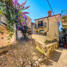 Beli Old Town Apartment - Happy Rentals, hotel u gradu Beli