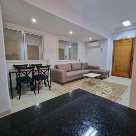 Hermes appart s2 near airport, hotel u gradu Arijana