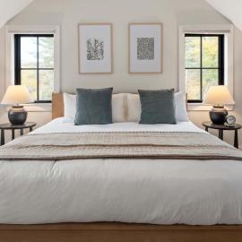 Sleek Stowe Retreat 5 Bedrooms Sleeps up to 10