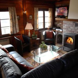 Longfaye Chalet with Sauna, hotel v destinácii Longfaye