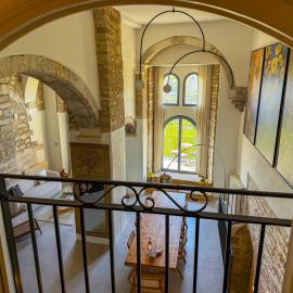 Maison de luxe au coeur du village de Gordes avec bassin intérieur