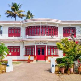 Clouthy Villa