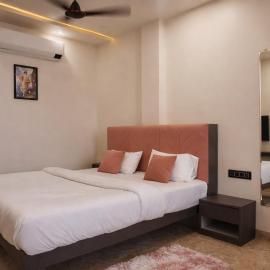 Hotel HR Premium Stay, hotel em Indore