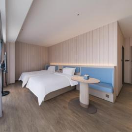 Hanting Hotel Dongguan Shilong Huixing Business Center, hotel in Dongguan