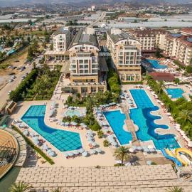 Hedef Resort Hotel, hotel Konaklıban