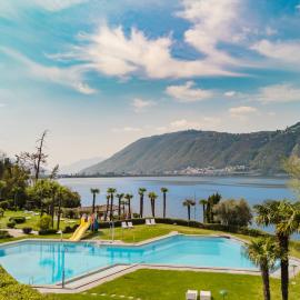 Charming Suite am Luganersee, Pool, Parkplatz, hotel u gradu 'Bissone'