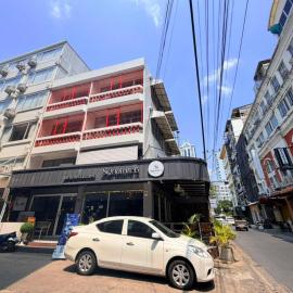 Shwe Ooe Lay Guest House 2，Pratunam的飯店