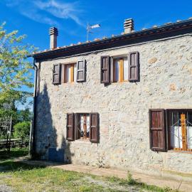 Shelther in the heart of Tuscany
