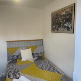 Relaxing Single Room Ideal for Work Unwind, hotel in Didcot