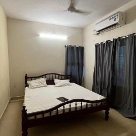 Gravity Groups Captain Villa Near Sangamitra Convention Center, hotel in Puducherry Airpoert